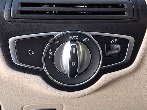 Certified 2022 Mercedes-Benz GLC 300 GLC 300 image 20