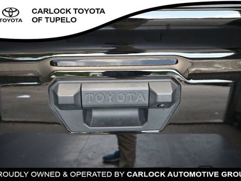 Used 2025 Toyota RAV4 XLE w/ Convenience Package FWD image 32