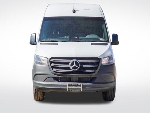 New 2025 Mercedes-Benz Sprinter 2500 image 2