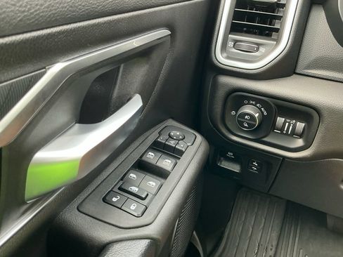 Used 2025 RAM 1500 Big Horn AWD/4WD image 19