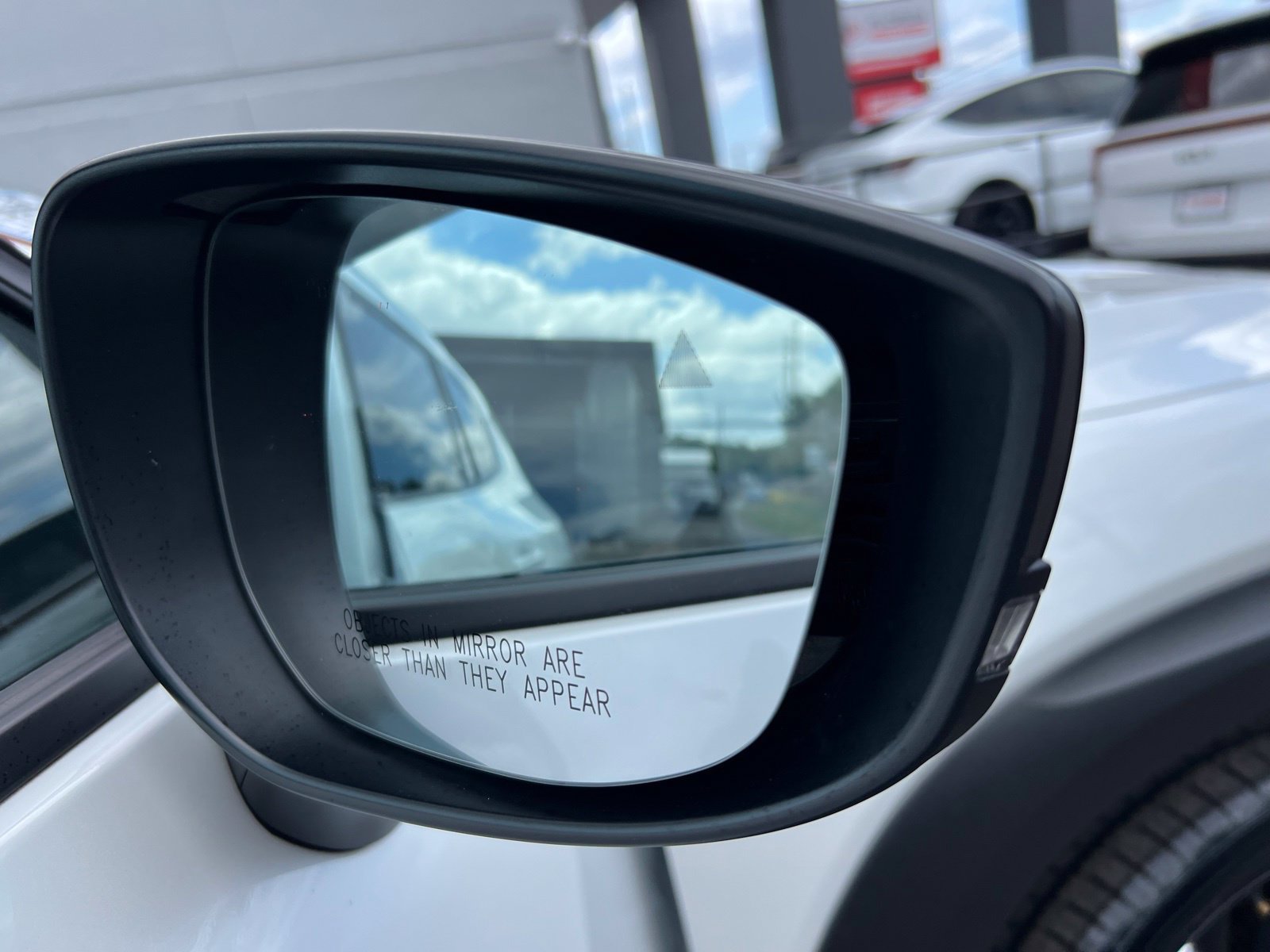 Used 2023 MAZDA CX-50 AWD 2.5 S w/ Cargo Package image 54