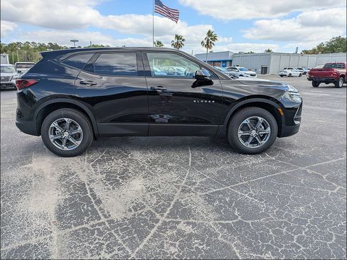 New 2026 Chevrolet Blazer LT w/ LPO, Floor Liner Package FWD image 3