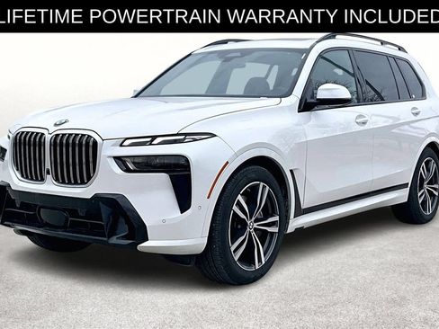 Used 2025 BMW X7 xDrive40i w/ M Sport Package AWD/4WD image 9