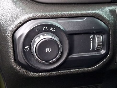 Used 2023 Jeep Wrangler Unlimited Sport AWD/4WD image 24