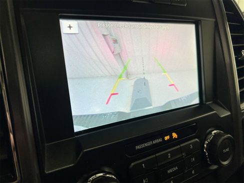 Used 2019 Ford F150 XLT w/ Equipment Group 302A Luxury image 15