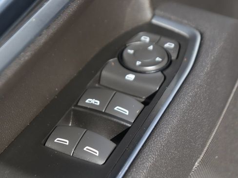 Used 2025 Chevrolet Silverado 2500 LT AWD/4WD image 17