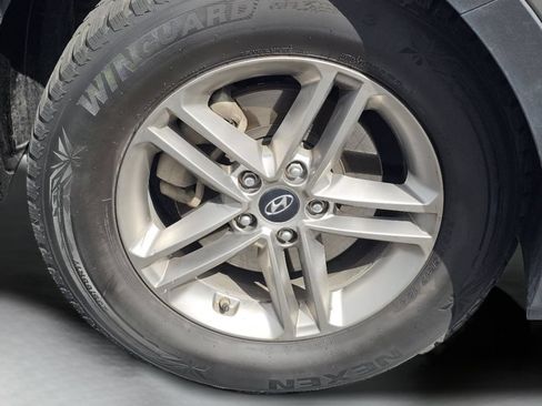 Used 2018 Hyundai Santa Fe Sport AWD/4WD image 16