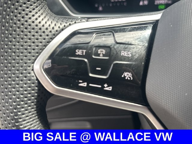 Certified 2024 Volkswagen Tiguan SE R-Line FWD image 22