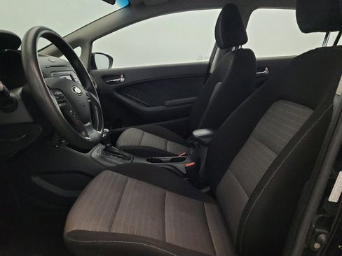 Used 2016 Kia Forte LX FWD image 17