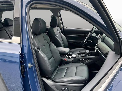 Used 2025 Kia Telluride SX FWD image 9
