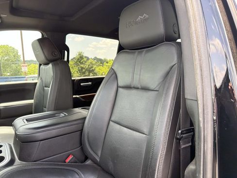 Used 2020 Chevrolet Silverado 3500 High Country w/ Technology Package AWD/4WD image 22