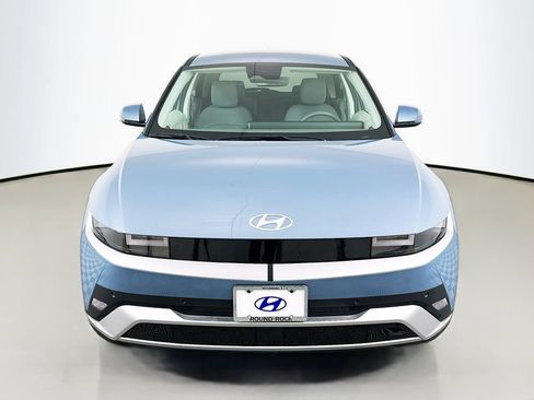 New 2026 Hyundai Ioniq 5 SEL RWD image 2