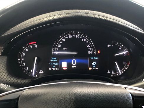 Used 2017 Cadillac XTS Luxury image 13