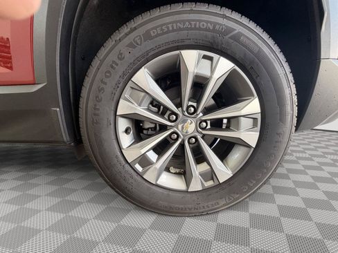 Used 2025 Chevrolet Equinox LT w/ Convenience Package II FWD image 36