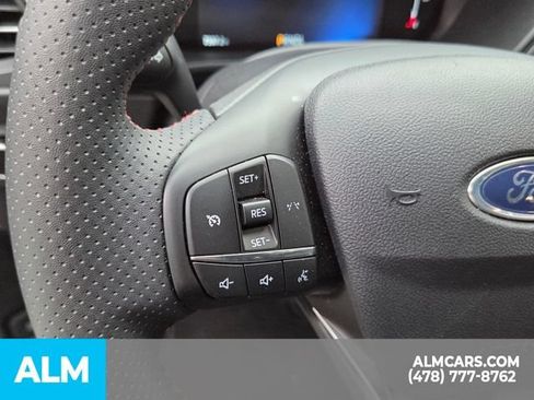 Used 2026 Ford Escape ST-Line FWD image 12