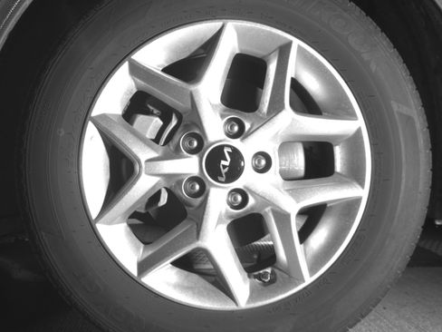 Used 2025 Kia Soul LX w/ LX Technology Package FWD image 12