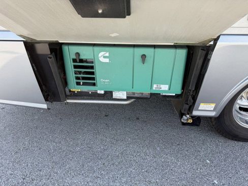 Used 2019 Mercedes-Benz Sprinter 3500 image 19