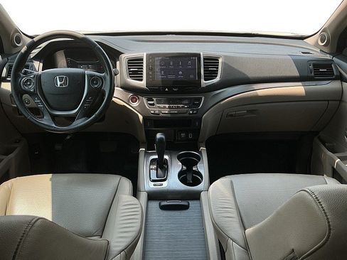 Used 2019 Honda Ridgeline RTL-T image 13