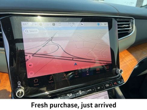 Used 2022 Jeep Grand Wagoneer Series II w/ Premium Group II image 30