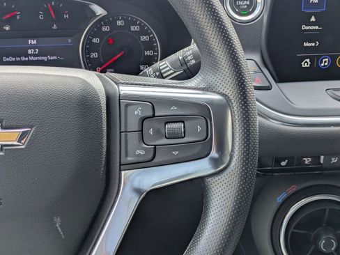 Used 2025 Chevrolet Blazer LT image 23