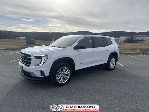 Used 2024 GMC Acadia Elevation AWD/4WD image 1