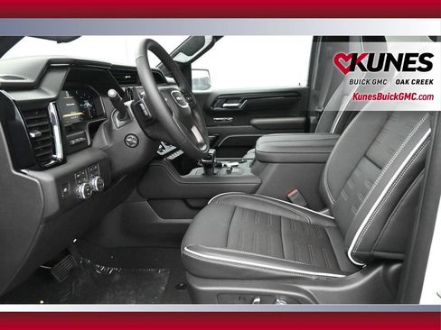 New 2026 GMC Sierra 1500 AT4X AWD/4WD image 14