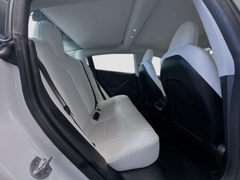 Used 2023 Tesla Model 3 Standard Range RWD image 18