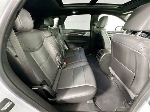 Used 2024 Cadillac XT5 Sportv w/ Technology Package AWD/4WD image 30