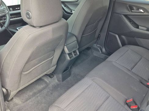 Used 2025 Chevrolet Equinox LT FWD image 26