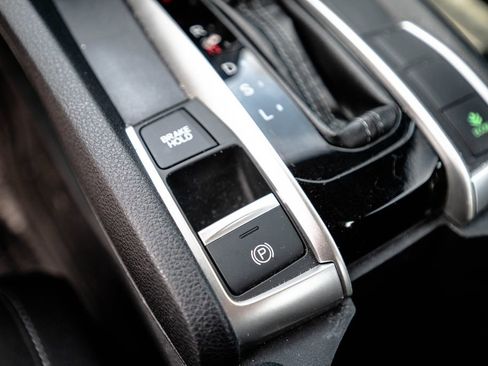 Used 2020 Honda Civic EX image 24