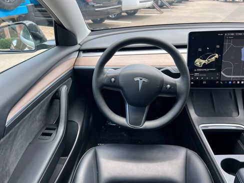 Used 2021 Tesla Model 3 Standard Range Plus RWD image 39
