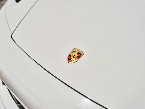 Used 2021 Porsche 911 AWD/4WD image 7