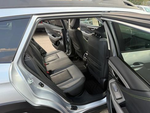 Used 2023 Subaru Outback Onyx Edition AWD/4WD image 18