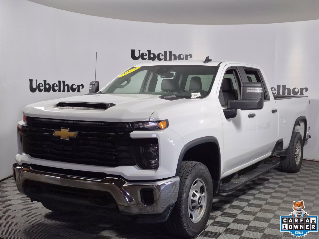 Used 2024 Chevrolet Silverado 2500 W/T AWD/4WD image 3