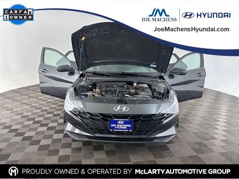 Certified 2022 Hyundai Elantra SEL image 13
