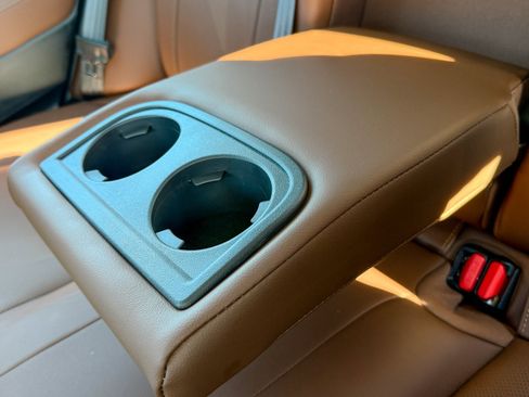 Used 2025 Subaru Legacy Touring XT image 32