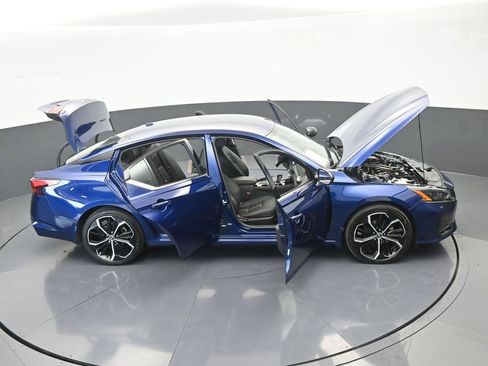 Used 2024 Nissan Altima 2.5 SR image 68