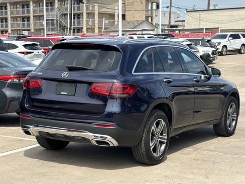 Used 2021 Mercedes-Benz GLC 300 w/ Premium Package image 4