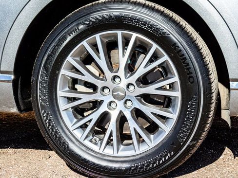 Used 2023 Genesis GV80 2.5T image 10