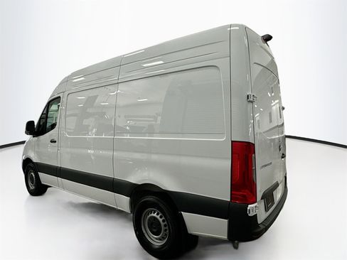 New 2025 Mercedes-Benz Sprinter 2500 image 6