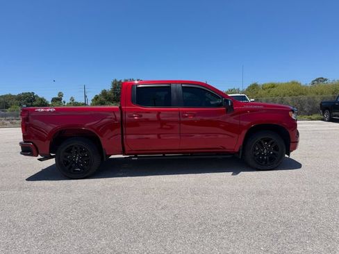 Certified 2024 Chevrolet Silverado 1500 RST w/ Convenience Package II AWD/4WD image 3