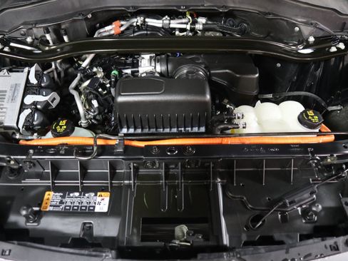 Used 2022 Ford Explorer Platinum w/ Technology Package image 15