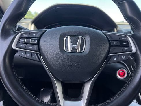 Used 2022 Honda Accord EX-L image 21