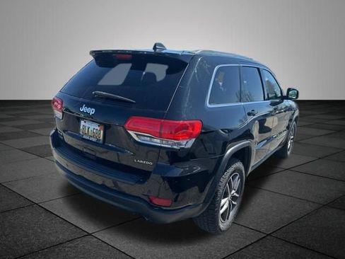 Used 2018 Jeep Grand Cherokee Laredo AWD/4WD image 7