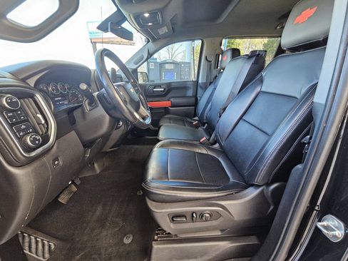 Used 2021 Chevrolet Silverado 1500 LT w/ Z71 Off-Road Package image 4