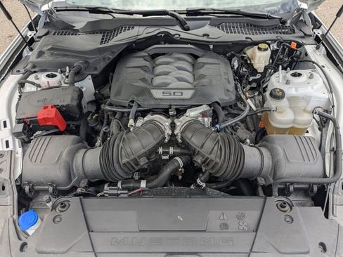 Used 2025 Ford Mustang GT Premium RWD image 15