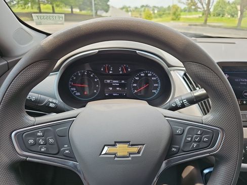 Used 2023 Chevrolet Malibu LT FWD image 21