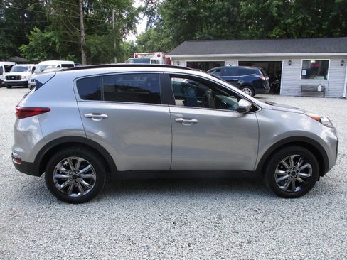 Used 2021 Kia Sportage S w/ S AWD Premium Package image 6