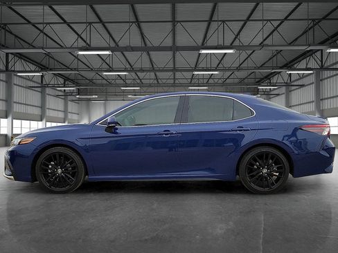 Used 2024 Toyota Camry XSE image 2