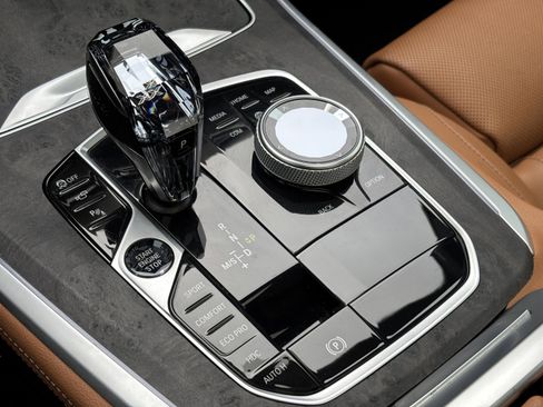 Used 2022 BMW X5 xDrive40i w/ Executive Package image 10